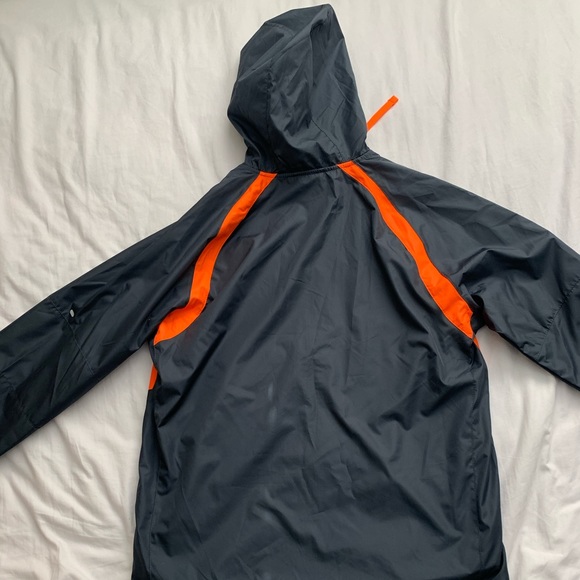 Men’s Starter Windbreaker - Picture 2 of 2